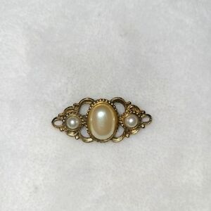 Vintage 1928 Brooch Pin